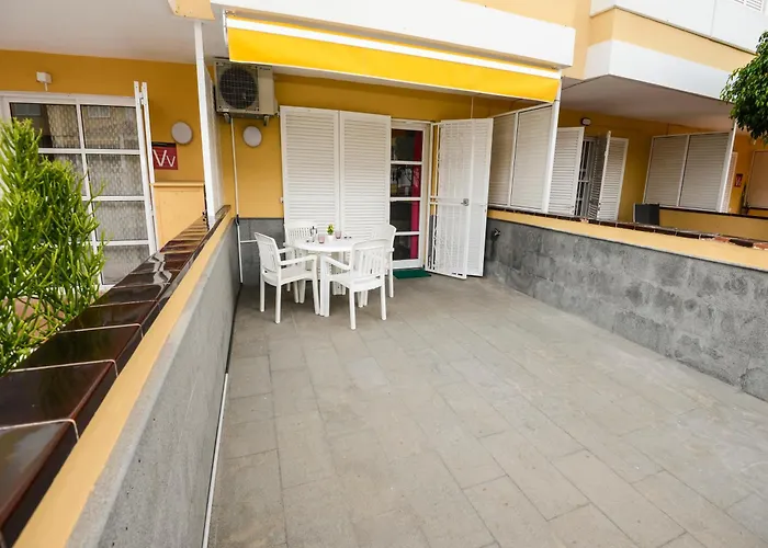 Tenerife Sur Cristianos,parking,air,wifi