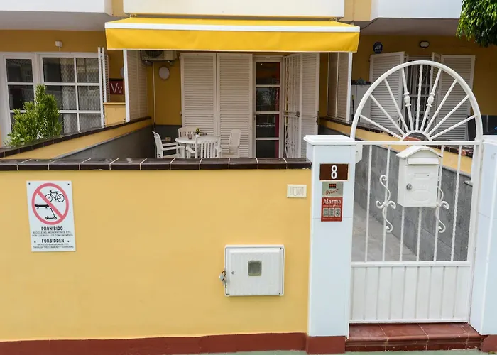 Apartamento Tenerife Sur Cristianos,parking,air,wifi *