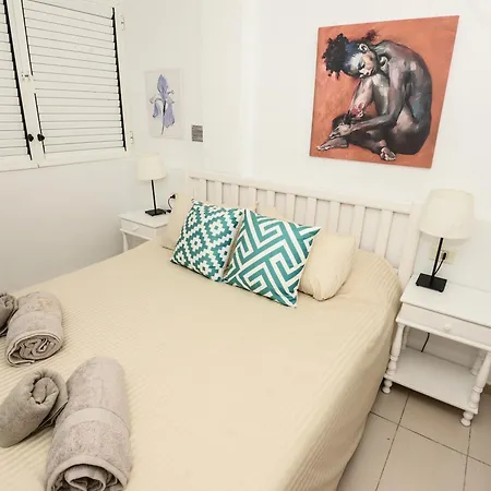 Tenerife Sur Cristianos,parking,air,wifi Апартаменти Плайя-де-лас-Амерікас