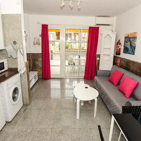 Апартаменти Tenerife Sur Cristianos,parking,air,wifi